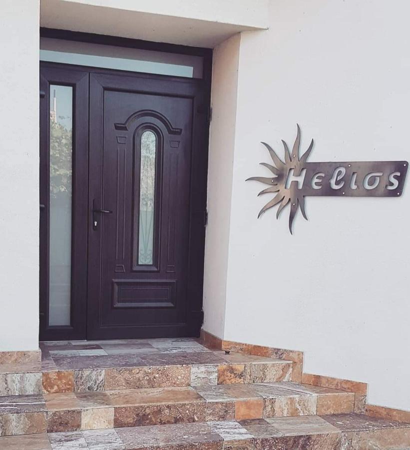 Отель Helios Сулина Экстерьер фото